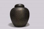 208942 Stenen zwart goud 800